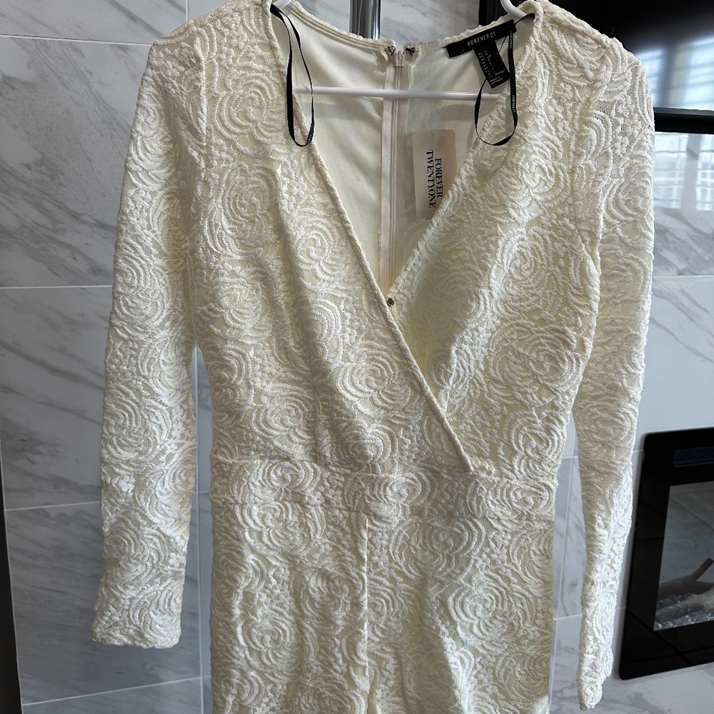 White Floral Long-sleeve Romper